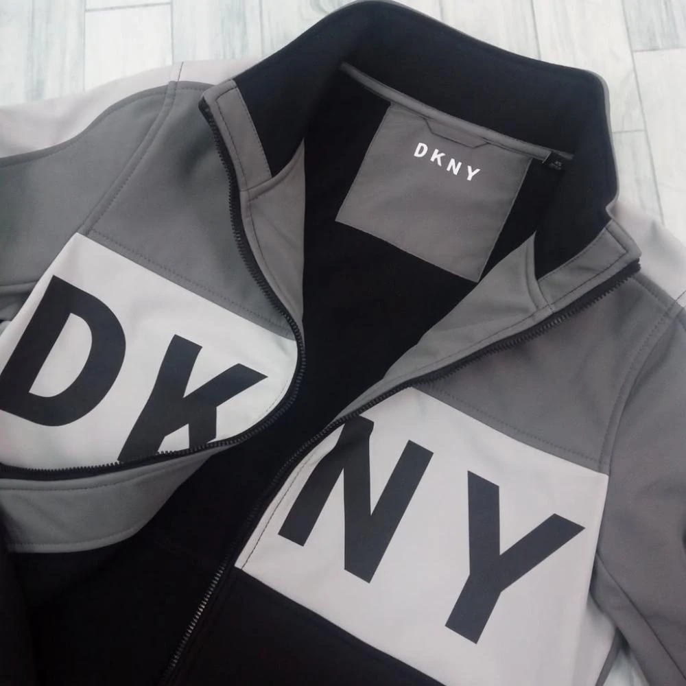 【DKNY】出清 60kg內 現貨 DKNY 男款 拼接 刷毛 縮口 灰色 長袖 無帽 外套 Donna Karan #7569