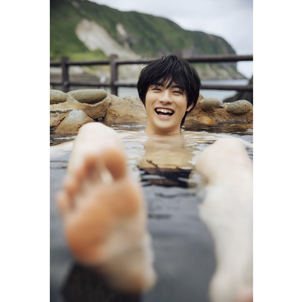 日版前田拳太郎寫真集PHOTO BOOK 「藍色」
