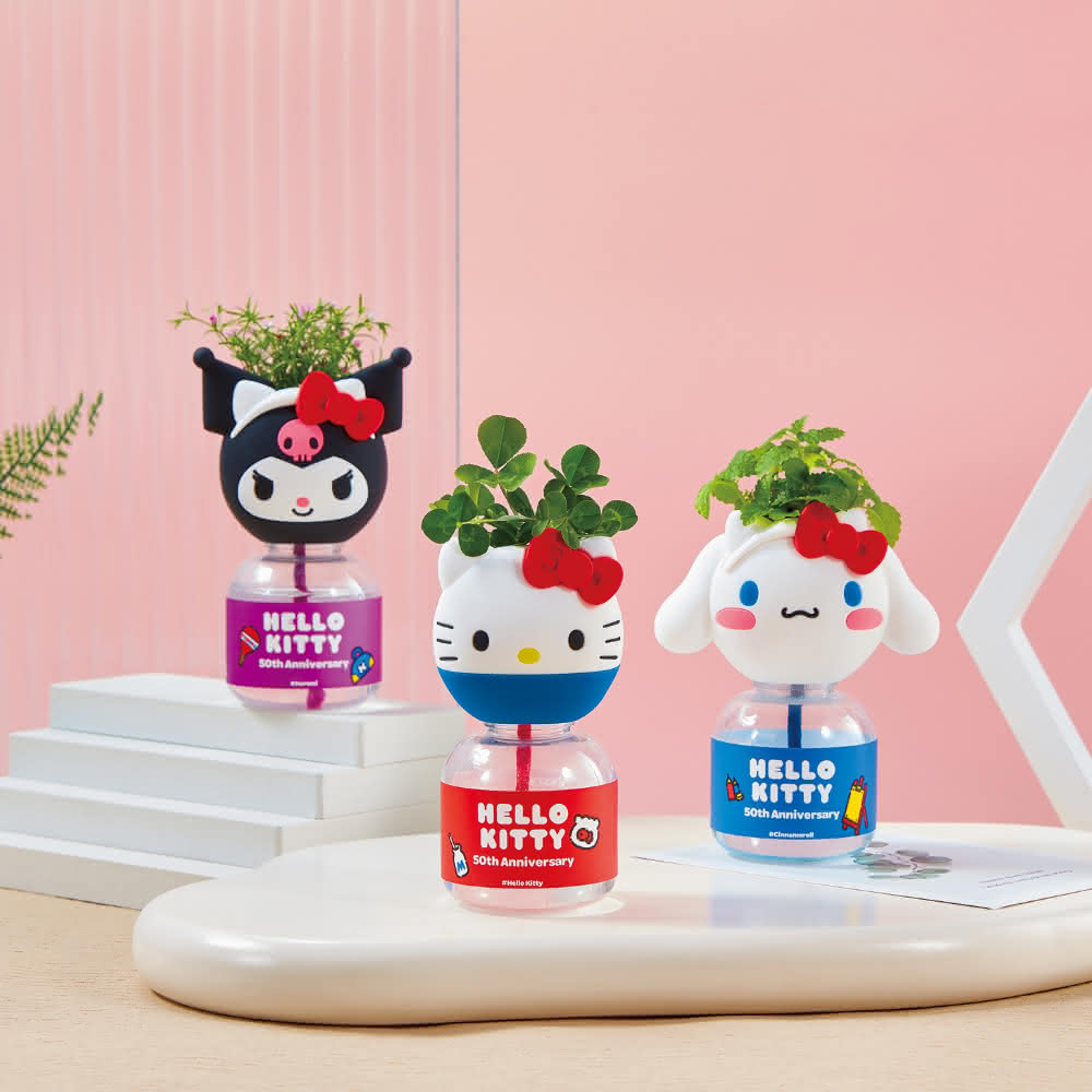 激レア　サンリオ　キティ　hello kitty 盆栽　BONSAI 激レア サンリオ キティ hello kitty 盆栽 BONSAI Hello Kitty不倒翁