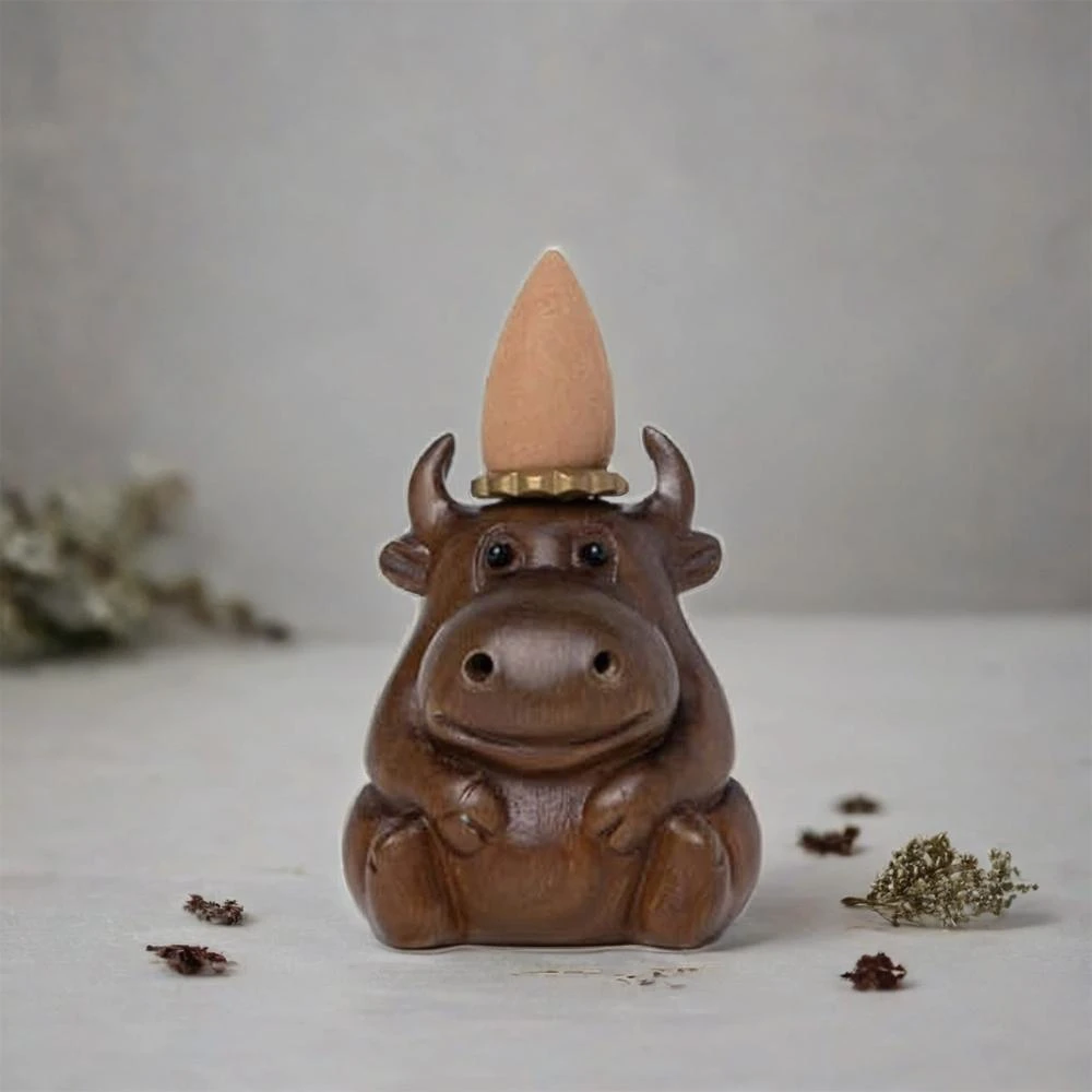 浚松嚴選 倒流香木質擺件-小牛(搭配三顆台灣製小香柱)/隨機出貨