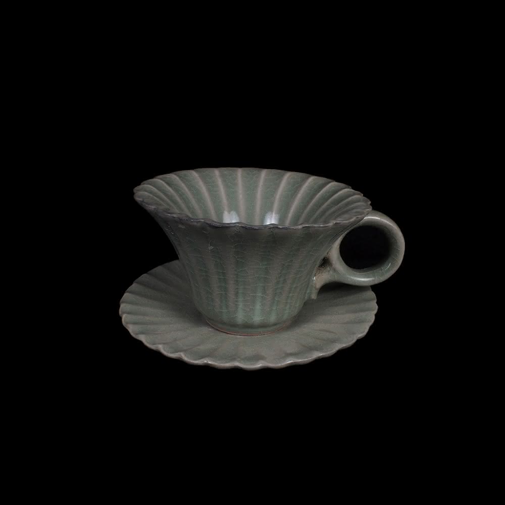 博古珍藏》宋汝窯青瓷菊花口盞托早期收藏老件茶杯瓷器博物館級文物