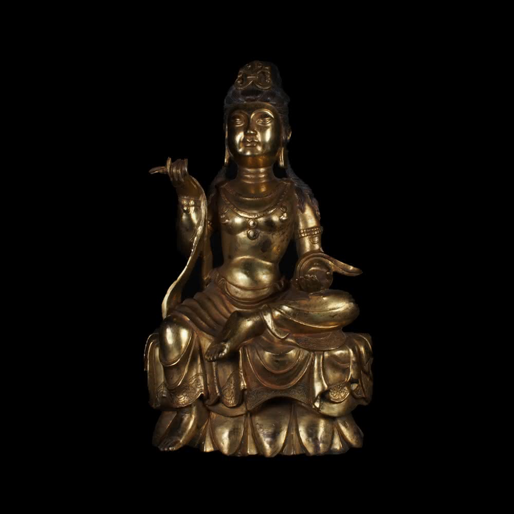 古董，明代佛像，藏友旧藏寄賣，青銅製古美術品，高3⃣️1⃣️cm，重4100克 古董，明代佛像，藏友旧藏寄賣，青銅製古美術品，高3⃣️1⃣️cm，重