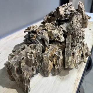 AO0420.6 景石 原石 鑑賞石 台座付 置物 時代物 推定瑪瑙 高さ約34.5cm