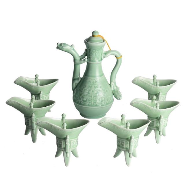 汝瓷绿釉高爵杯　酒器 爵杯 古玩 旧家収蔵 爵 陶芸　古美術品 汝瓷绿釉高爵杯 酒器 爵杯 古玩 旧家収蔵 爵 陶芸