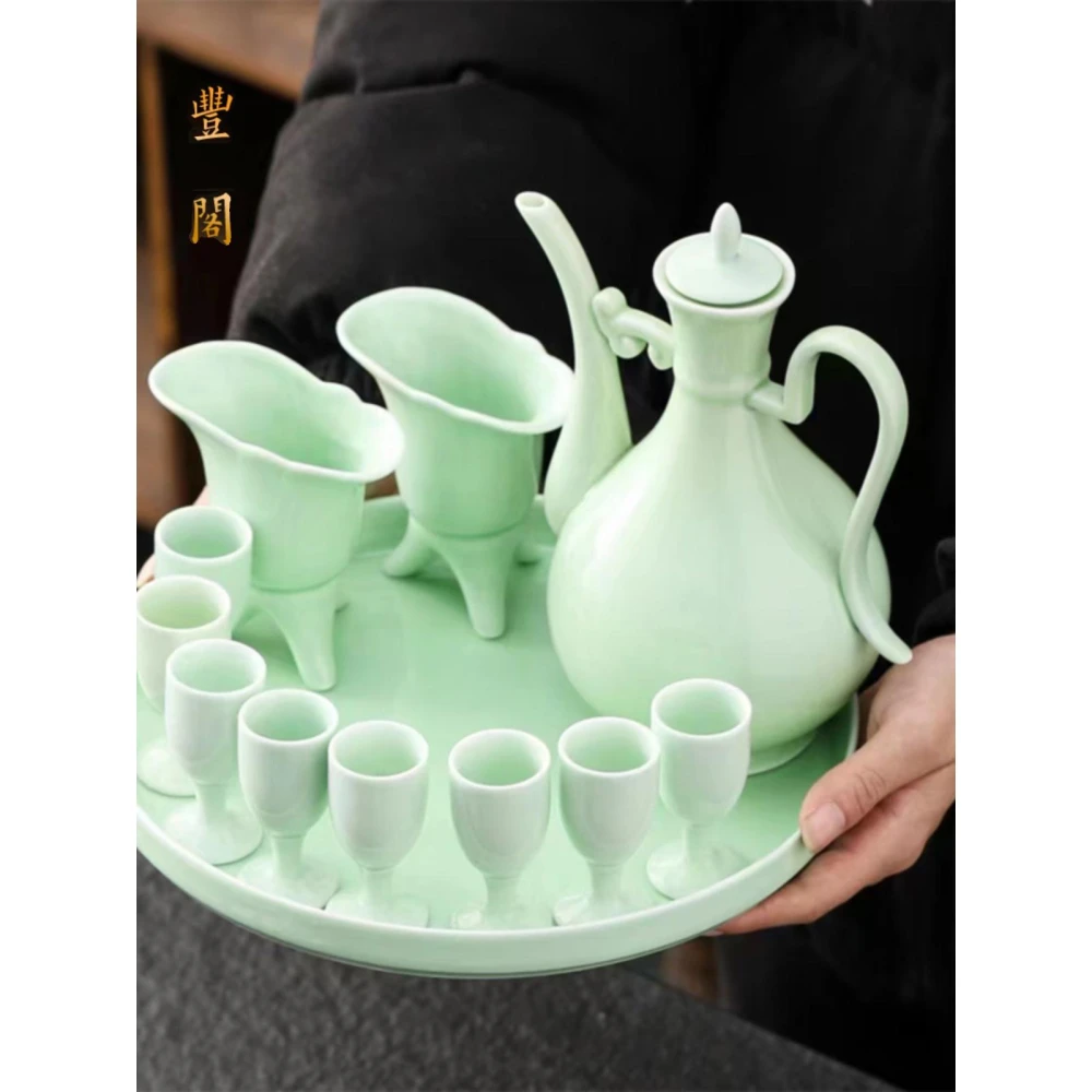 宜興 紫砂杯 三足酒樽 酒爵 帝王杯 宮廷杯 工芸品 美術品 置物 ランキング第1位 宜興 紫砂杯 三足酒樽 酒爵 帝王杯 宮廷杯 工芸