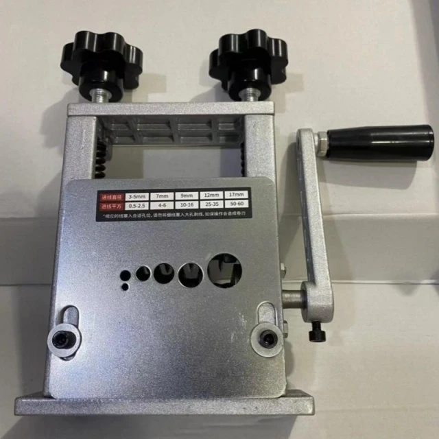 🔧剝線機 多孔剝線機 剝線器 撥線器 剝電線 廢舊電纜剝皮機 手槍電鑽剝線機 手搖剝剝線機 電纜去皮