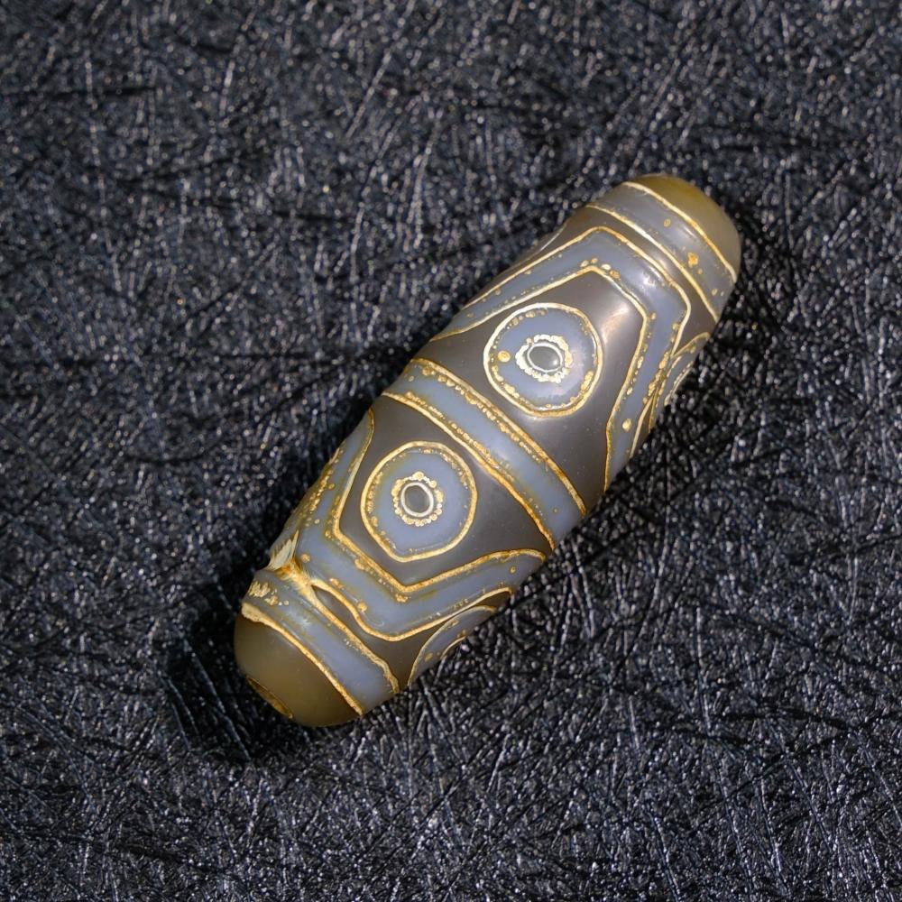 藏區小年份特殊工法水紋八眼天珠｜招財、鞏固財庫、運勢發展、開運