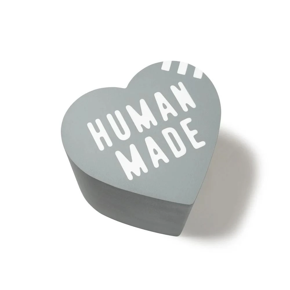 Human Made】HUMAN MADE HEART URETHANE STOOL 泡棉椅子深藍