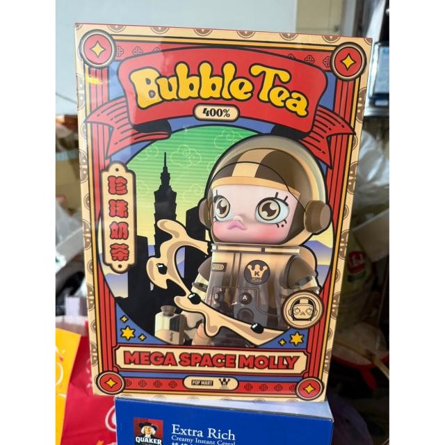 POPMART 泡泡瑪特】臺灣限定發售🇹🇼 MEGA SPACE MOLLY 400% 珍珠奶茶