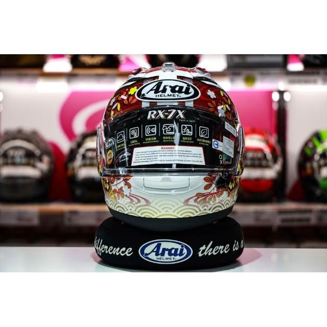 新品未使用ARAI RX-7X NAKAGAMI GP3 size M 新グラフィック【ARAI RX-7X NAKAGAMI GP3】を 11月下旬に発売