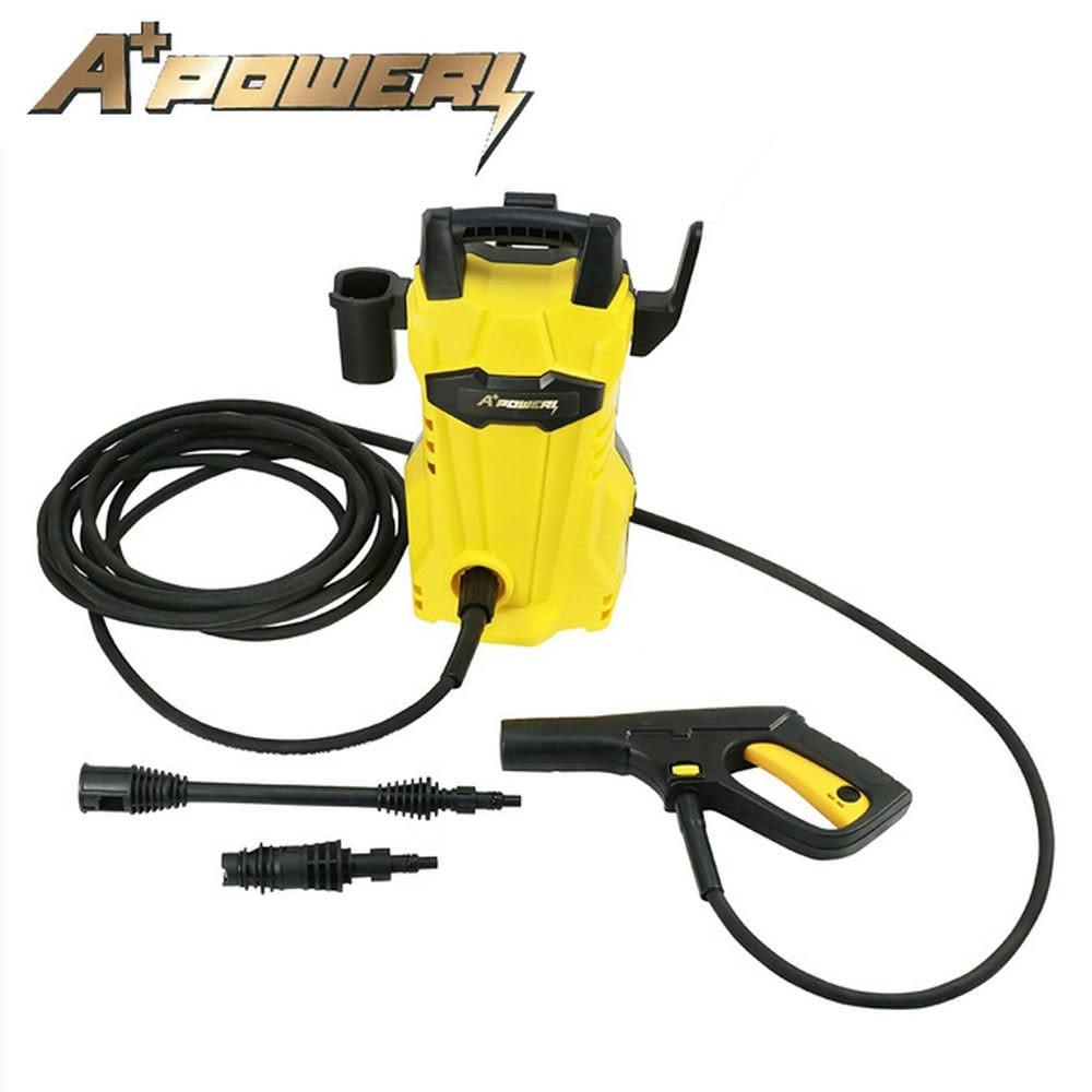  A+POWER AP-1200 手持式吸塵器，採用有線設計，提供穩定強勁吸力，黃色系外觀時尚耐用。集塵筒式集塵方式，便於清空灰塵。尺寸25x24x38.5cm，重量僅5kg，適合居家快速清潔。產地中國，電壓110V，享1年保固及BSMI認證R51430，高效清潔您的生活空間。 