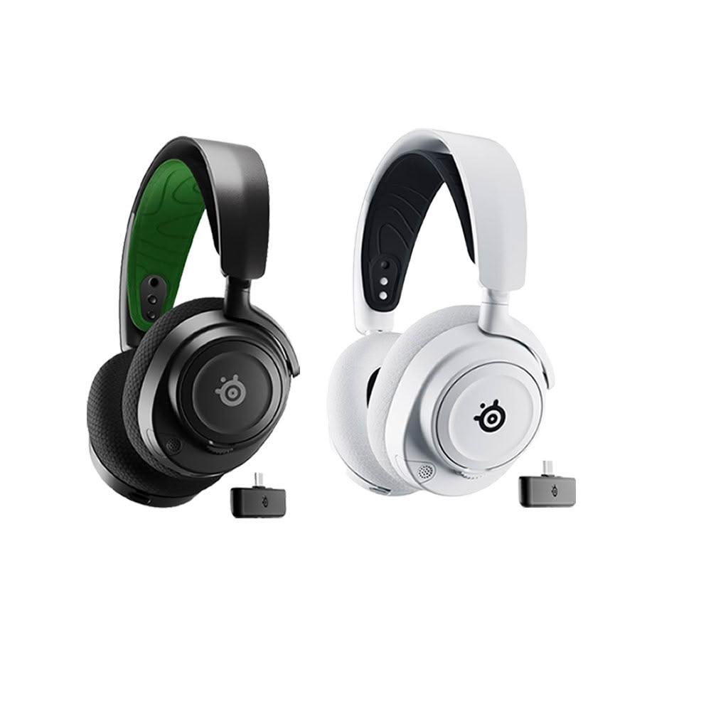 SteelSeries 賽睿 Arctis Nova 7X 無線電競耳機，專為電玩玩家設計，提供頂級音質與舒適佩戴。支援 PS5、Xbox Series X/S、PC 及 Nintendo Switch 多平臺無縫連線，內建 ClearCast Gen 2 麥克風確保清晰通訊。BSMI/NCC 認證（CCAH22LP0540T3），適合長時間遊戲使用，提升你的電競體驗。