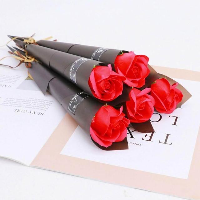 送禮仿真花束(香皂花、康乃馨、玫瑰花、母親節送禮、畢業花束、教師節花束)