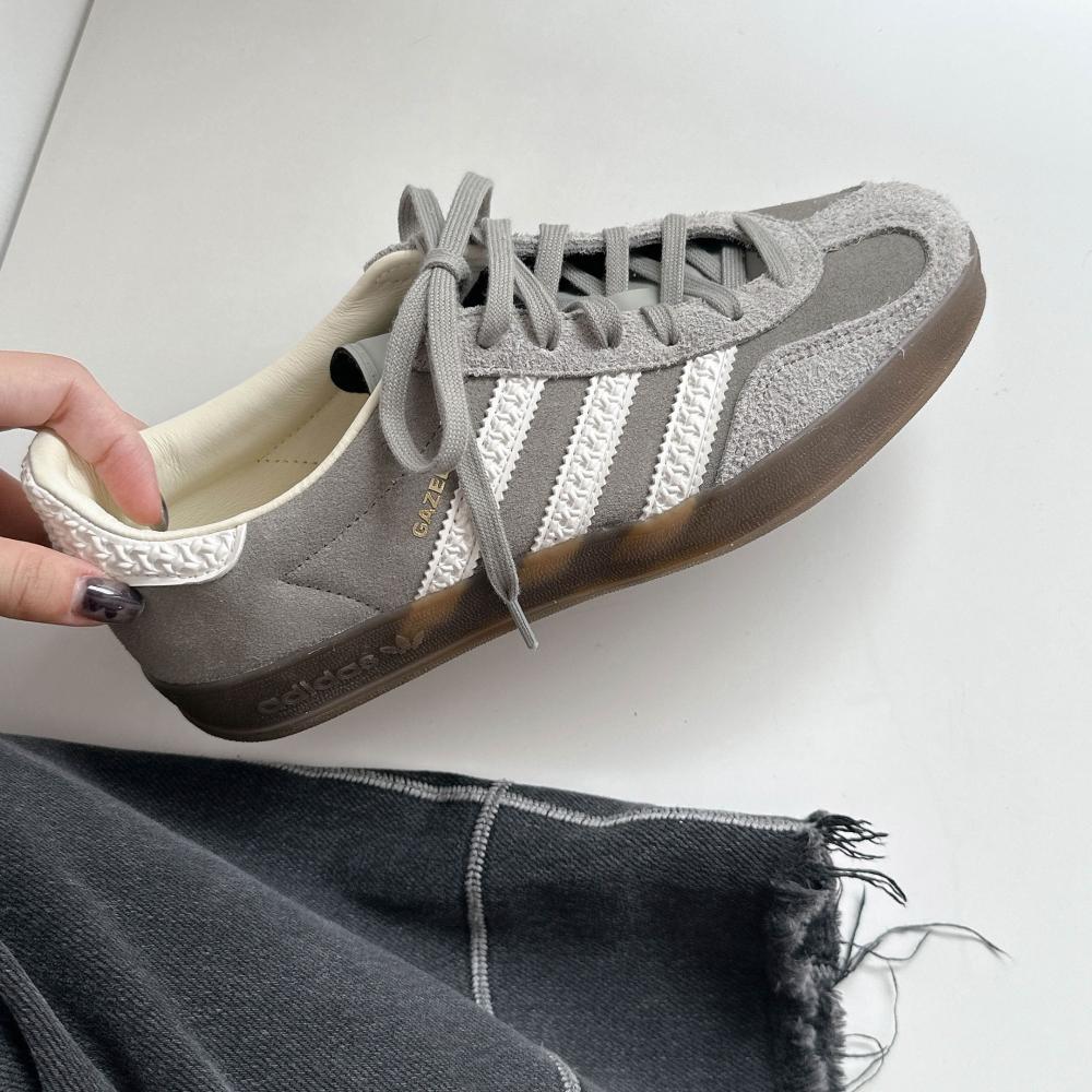 adidas gazelle silver green womens adidasUnisex Samba OG
