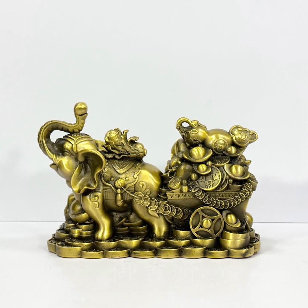 中国古美術 銅製 風水置物 牛拉元宝 開運 招財 五行財神 風水銅器 吉祥置物 御古齋】黃銅精雕象拉福祿元寶聚財象上發財白菜百財招財納福平安吉祥